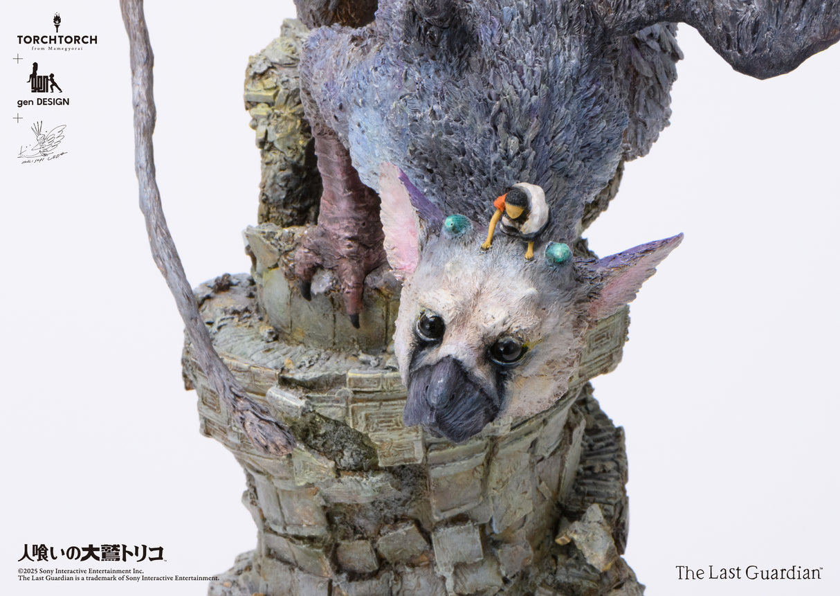 TORCH TORCH + GenDESIGN + Akishi Ueda/ The Last Guardian: Trico Art Statue