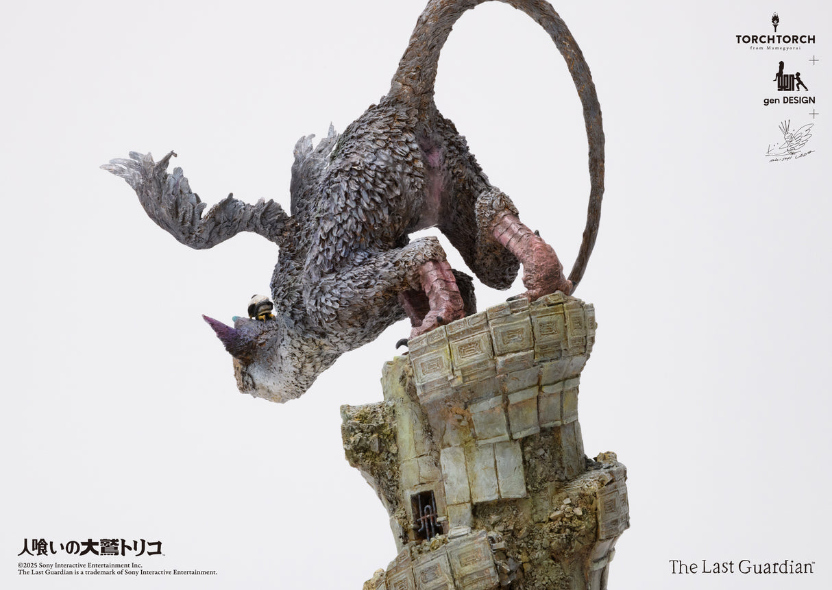 TORCH TORCH + GenDESIGN + Akishi Ueda/ The Last Guardian: Trico Art Statue