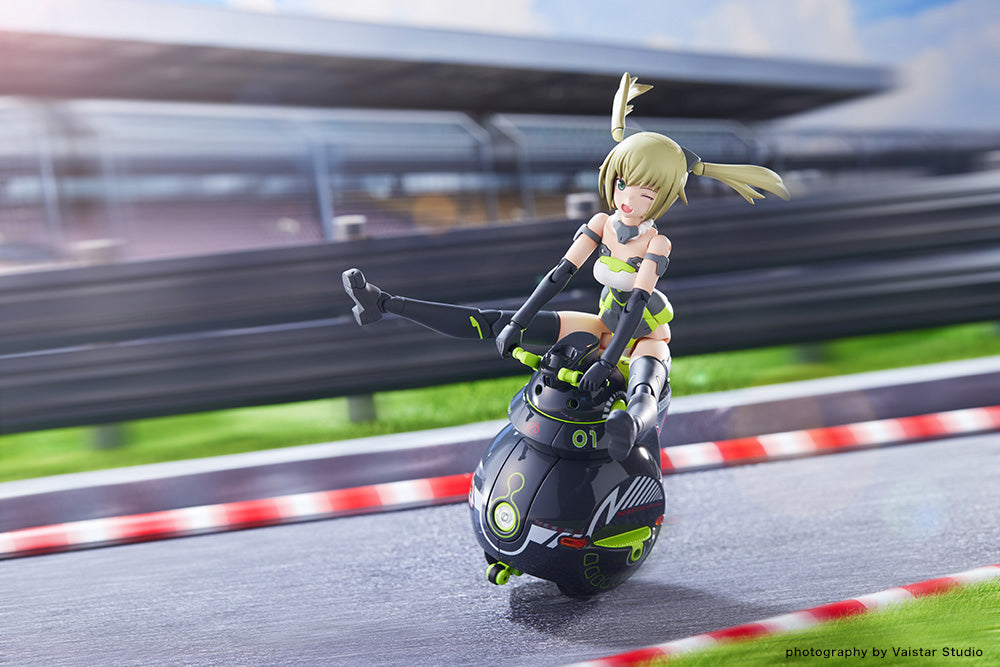 FRAME ARMS GIRL INNOCENTIA [Racer] & NOSERU [Racing Specs Ver.]