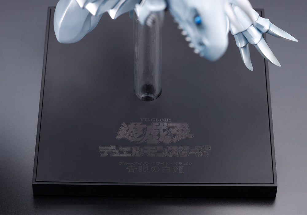 BLUE-EYES WHITE DRAGON OSHI WORKS – KOTOBUKIYA US ONLINE