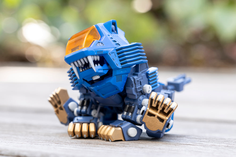 D-STYLE SHIELD LIGER ［Clear Parts Append］ – KOTOBUKIYA US ONLINE