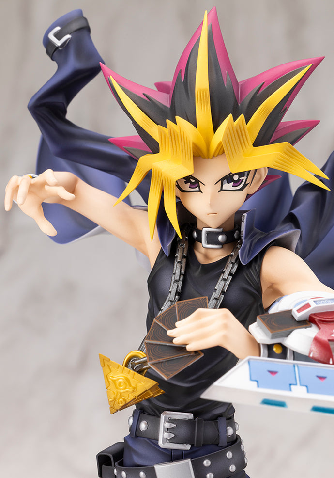Rocco Giocattoli Yu-Gi-Oh! Action Figure Yami Yugi - 13 Cm Con Accessori E Articolazioni