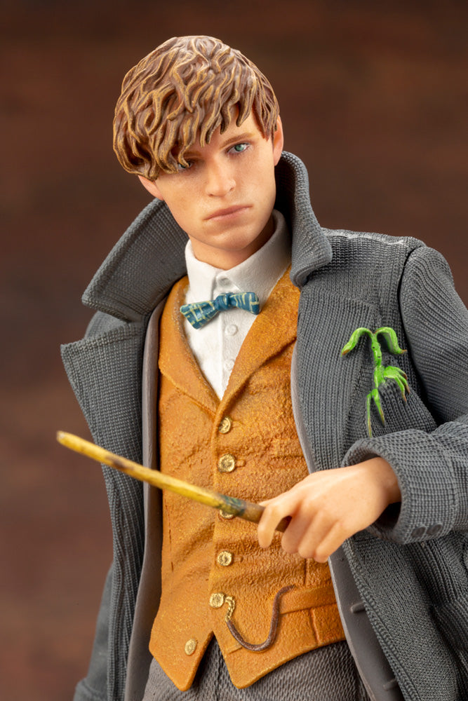 Newt Scamander ARTFX+ STATUE