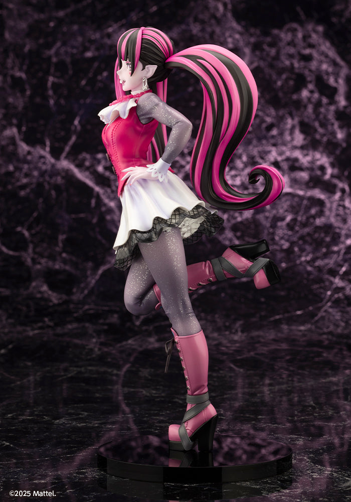 MONSTER HIGH™ Draculaura™ BISHOUJO STATUE