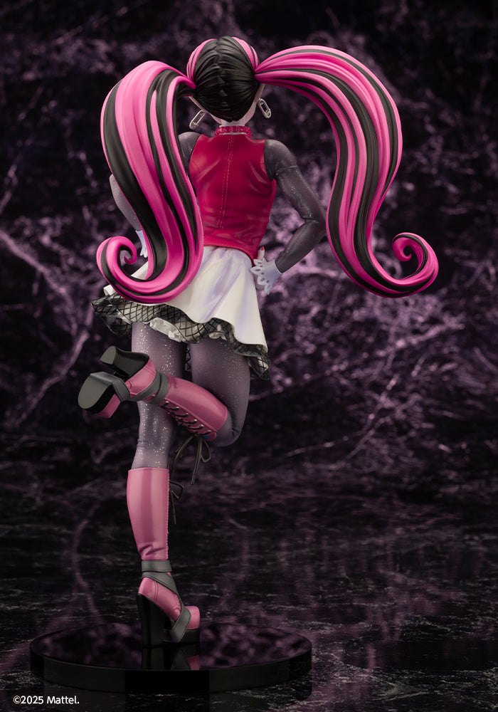 MONSTER HIGH™ Draculaura™ BISHOUJO STATUE