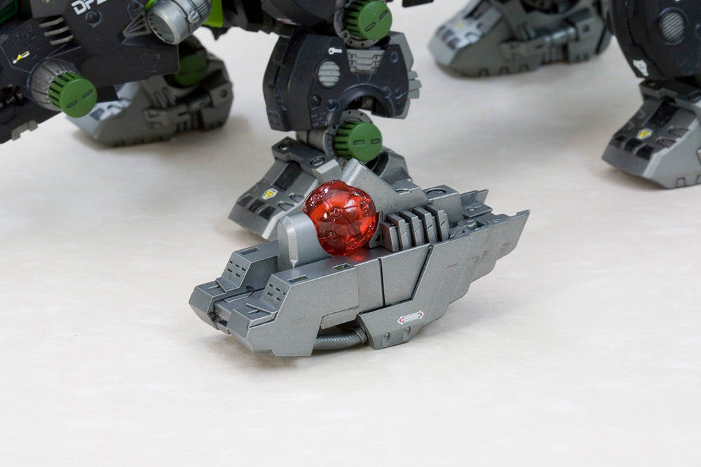DPZ-10 DARK HORN MARKING PLUS Ver. – KOTOBUKIYA US ONLINE